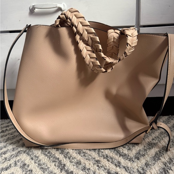 Chic Taupe Tote Bag - Picture 4 of 4